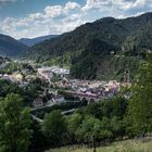 Blick auf Hornberg mit der Schwarzwaldbahn