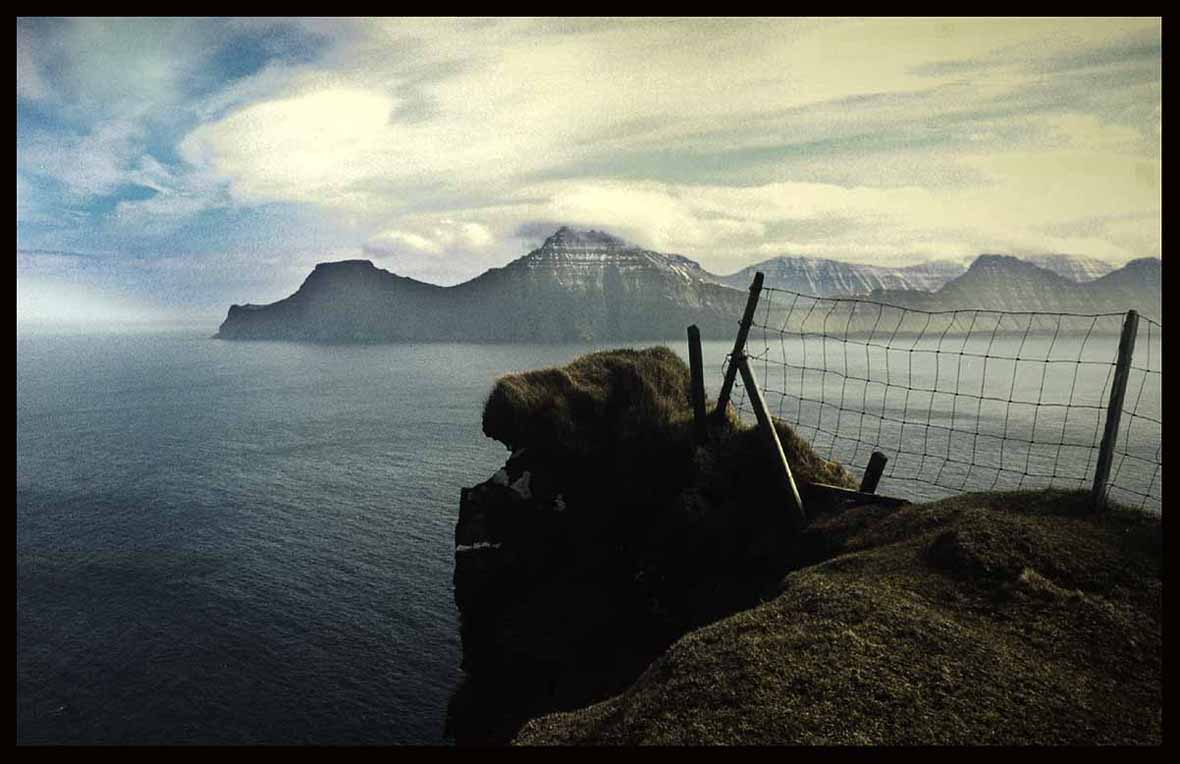 Blick auf Kalsoy (Faeroer)