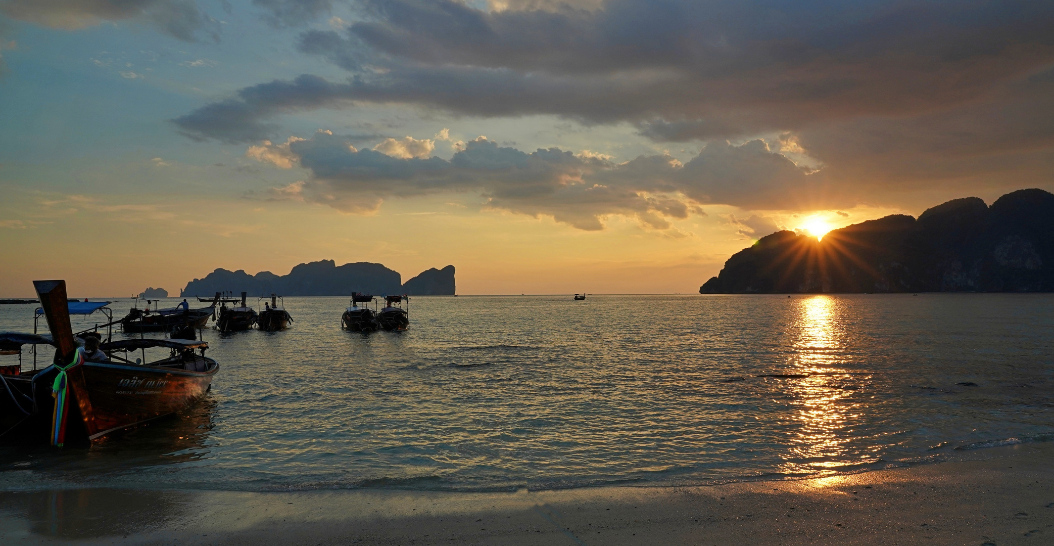 Blick auf Kho Phi Phi Leh