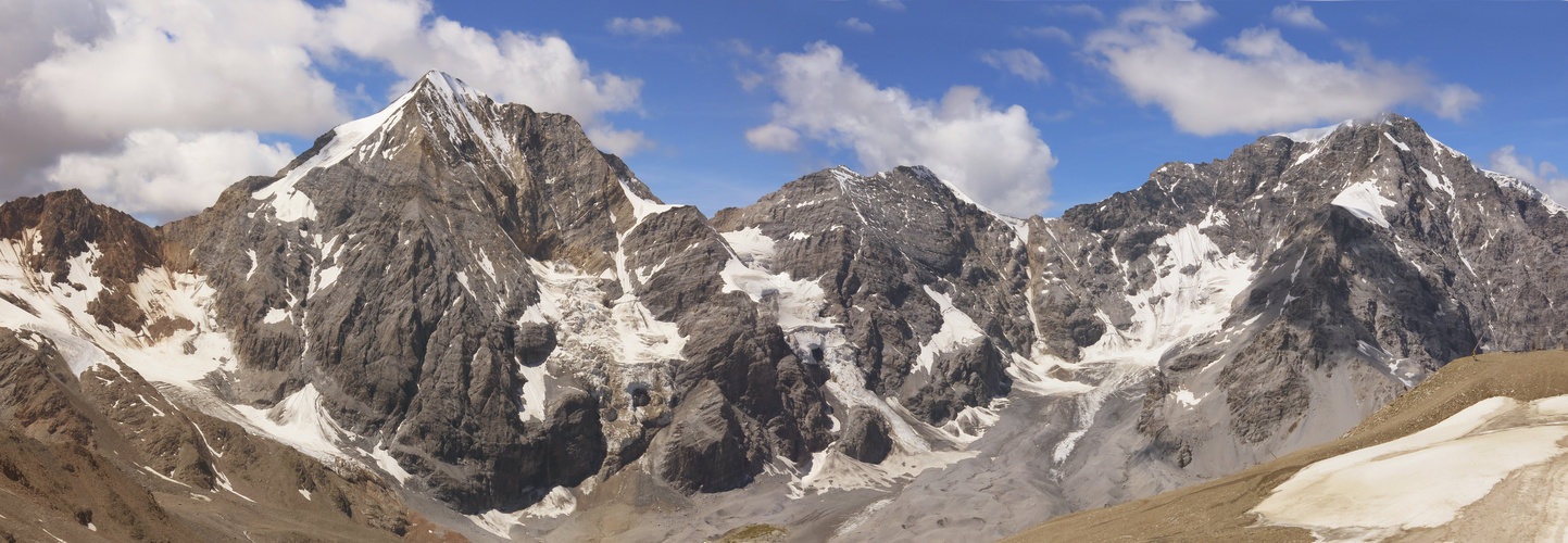 Blick auf Königsspitze und Ortler