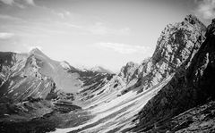 Blick auf Landsberger Hütte, Lache und Lachenspitze