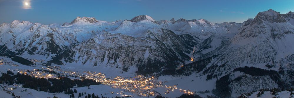 Blick auf Lech mit Rüfispitze-Valluga-Omeshorn