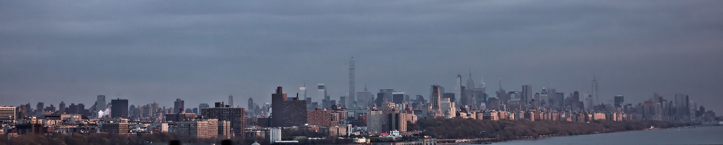 blick auf manhattan aus dem taxifenster - 2