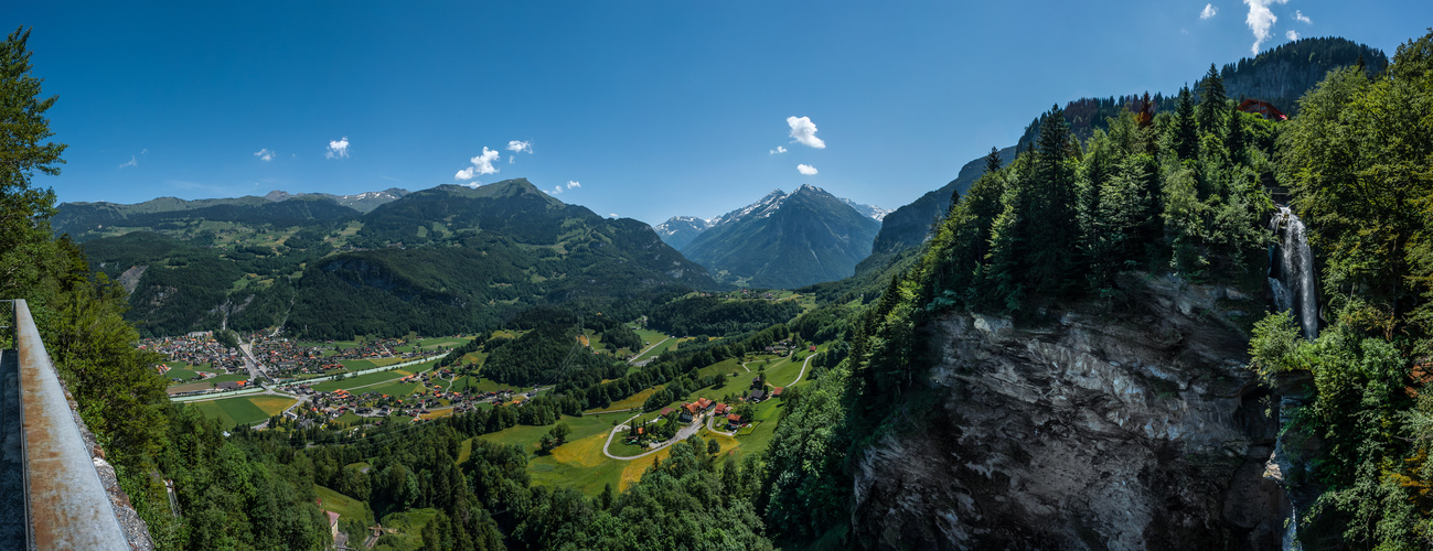 Blick auf Meiringen CH