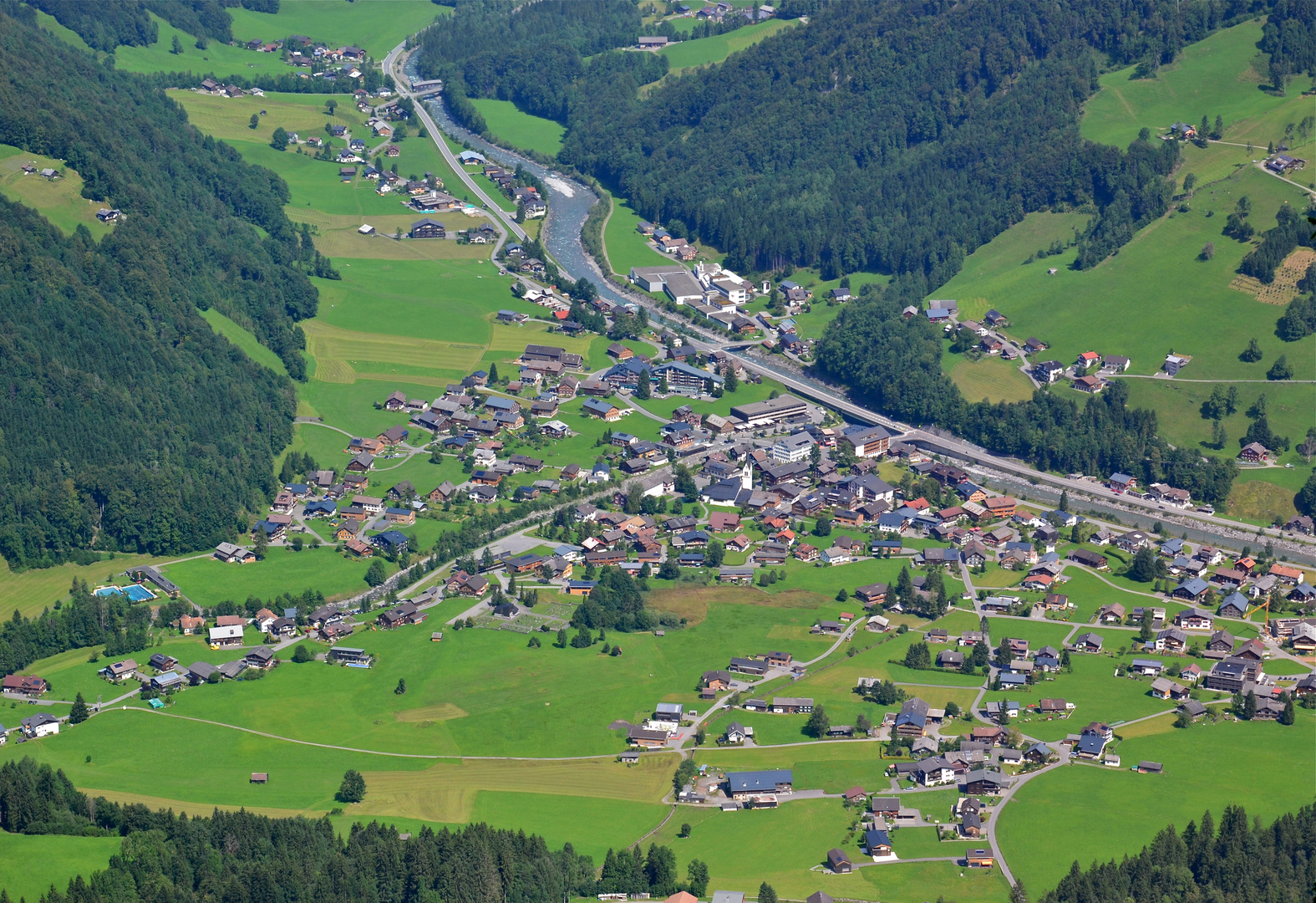 Blick auf Mellau von der Kanisfluh…