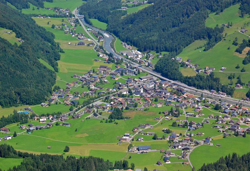 Blick auf Mellau von der Kanisfluh…