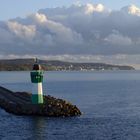 Blick auf Mukraner Leuchtturm und Sassnitz