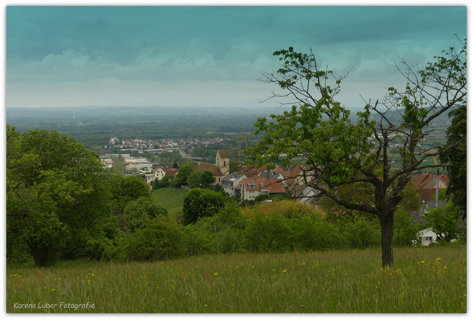 Blick auf Ötlingen nahe Weil am Rhein