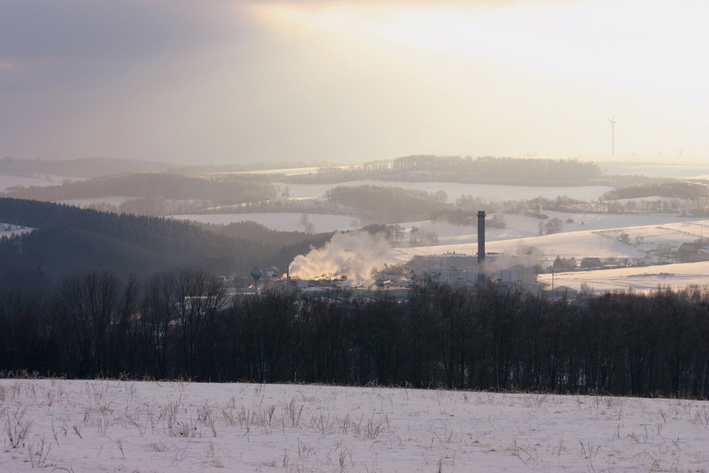 Blick auf Papierfabrik