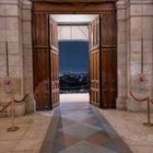 Blick auf Paris bei Nacht