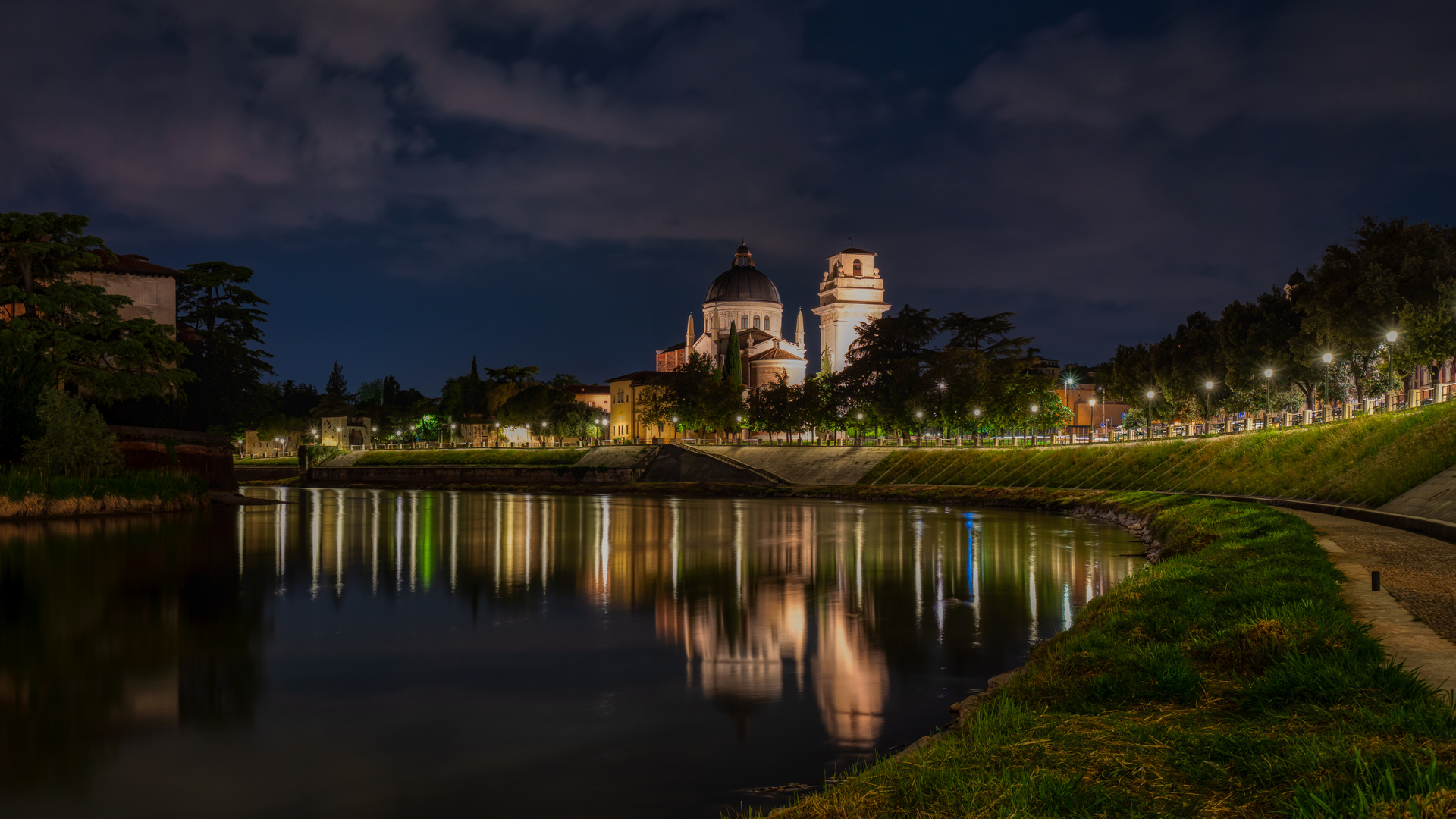 Blick auf  Parrocchia di San Giorgio in Braida