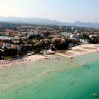 Blick auf Port d´Alcudia und den Strand