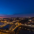 Blick auf Porto zur blauen Stunde