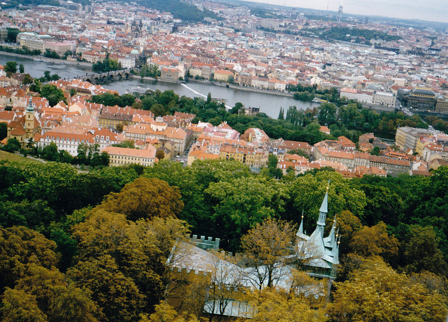 Blick auf Prag vom kleinen Eifelturm