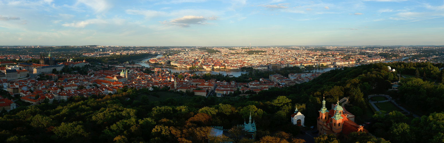 Blick auf Prag vom Petrín aus