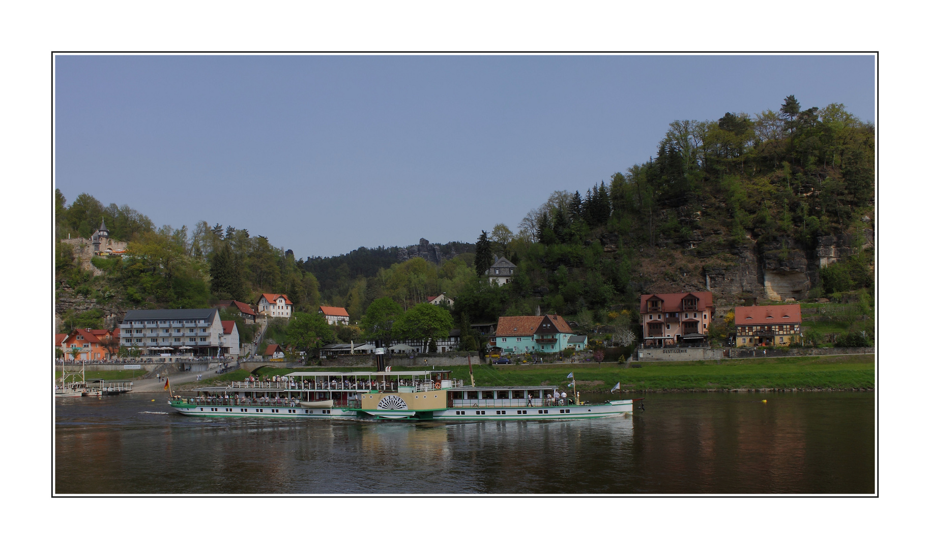 Blick auf Rathen ( Unterrathen )