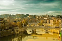 Blick auf Rom und den Tiber von Sant´Angelo über die Ponte Vittorio Emanuel