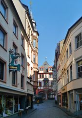 Blick auf 's Rathaus ...