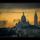 Blick auf Sacre Coeur vom Parc des Buttes Chaumont