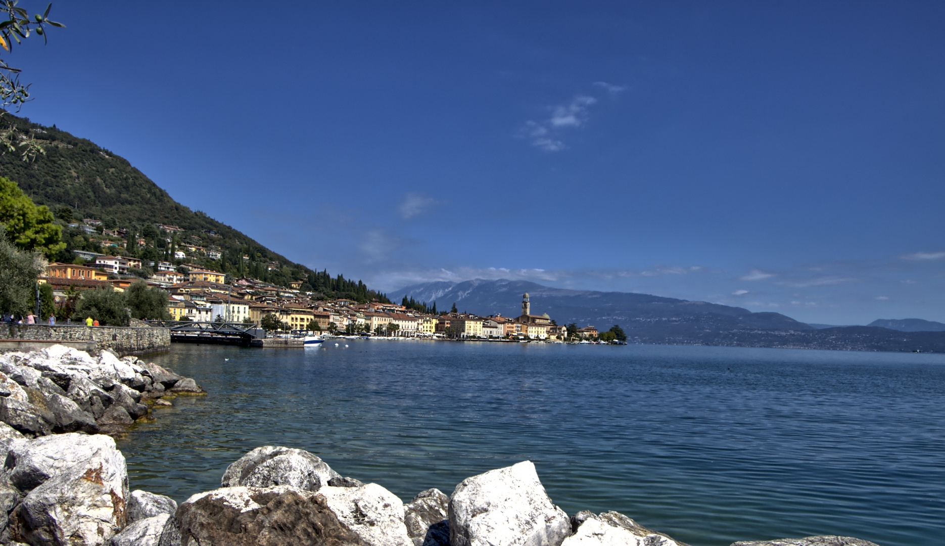 Blick auf Salo am Gardasee