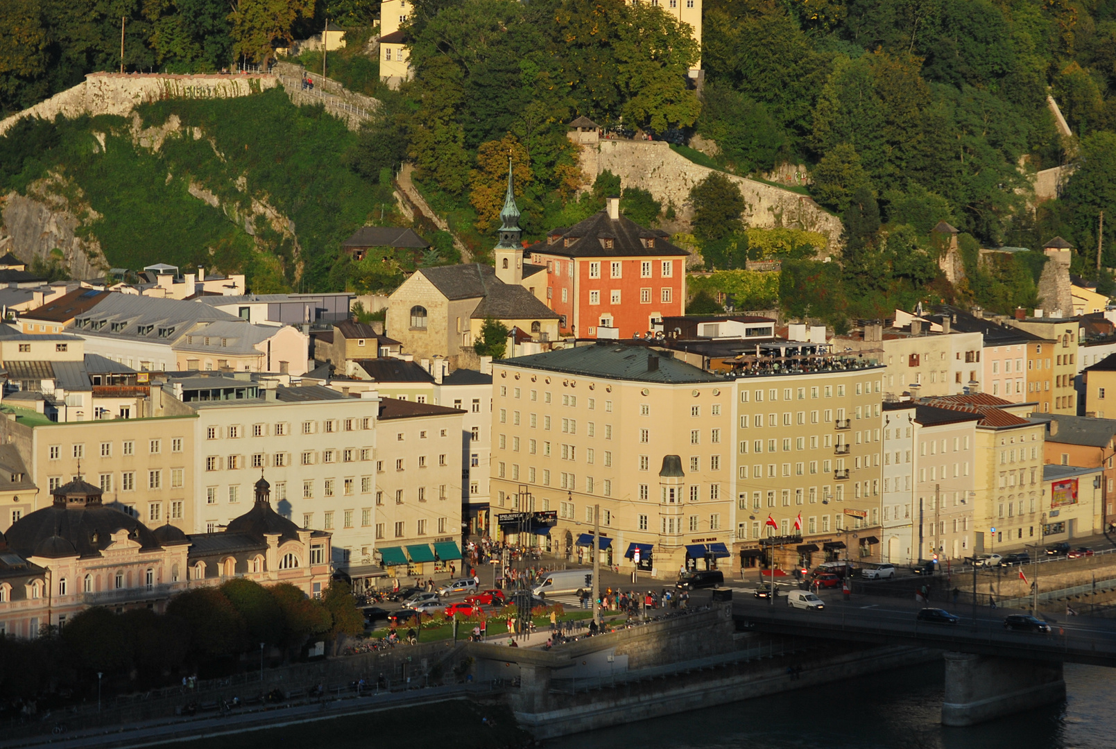 Blick auf Salzburg aufgenommen vom Mönchsberg