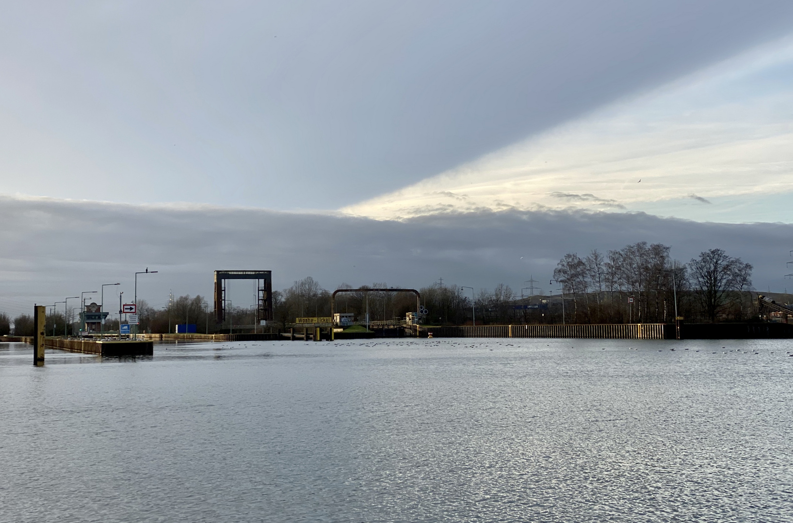 Blick auf Schleuse Wanne