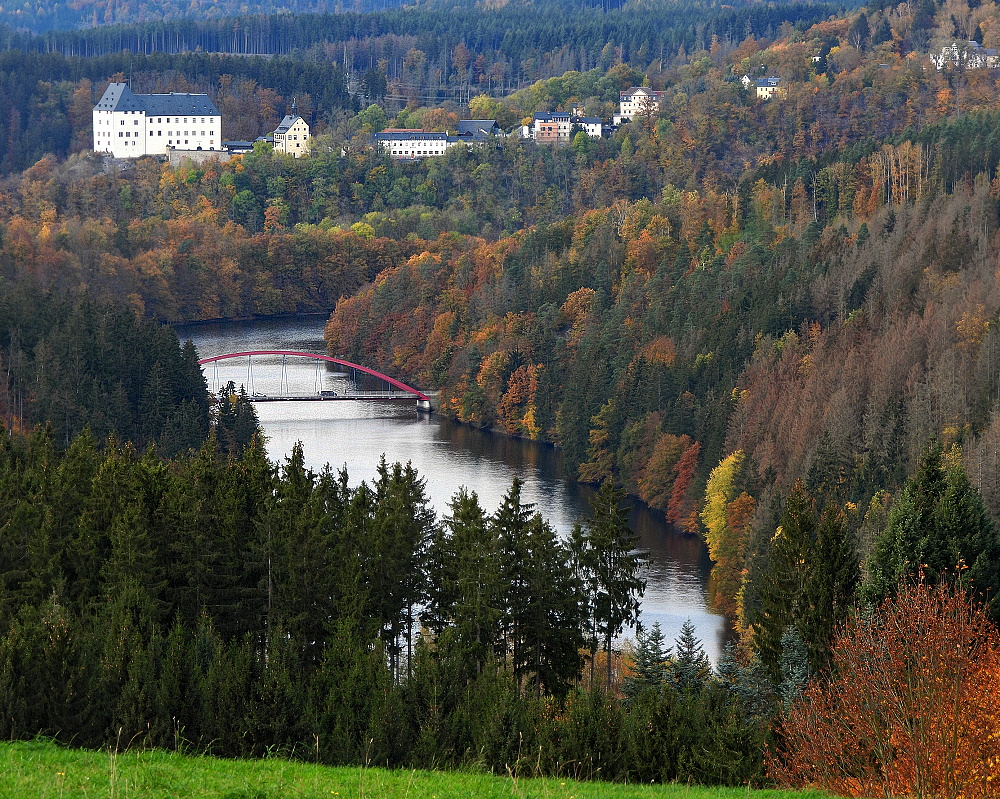 Blick auf Schloss Burgk