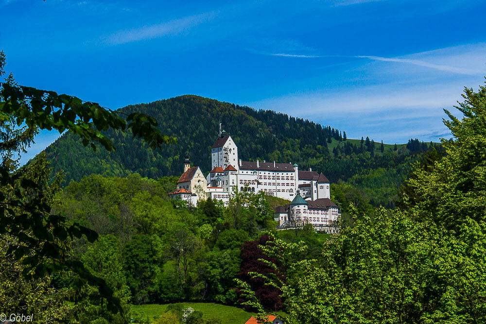 Blick auf Schloss Hohenaschau