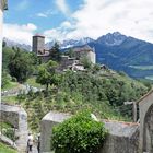 Blick auf Schloss Tirol bei Meran