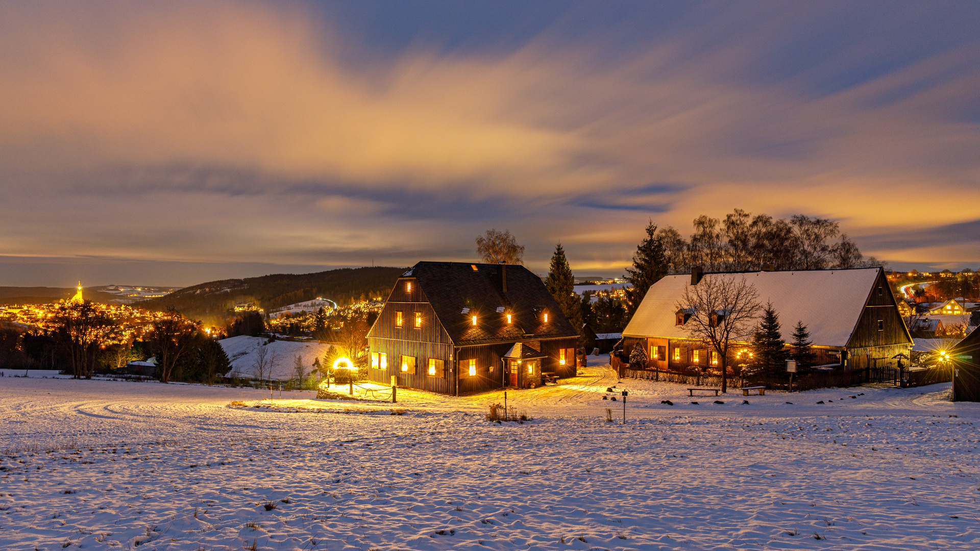 Blick auf Schneeberg mit Fundgrube Sauschwart