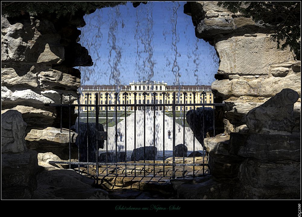 Blick auf Schönbrunn - aus Neptun-Sicht