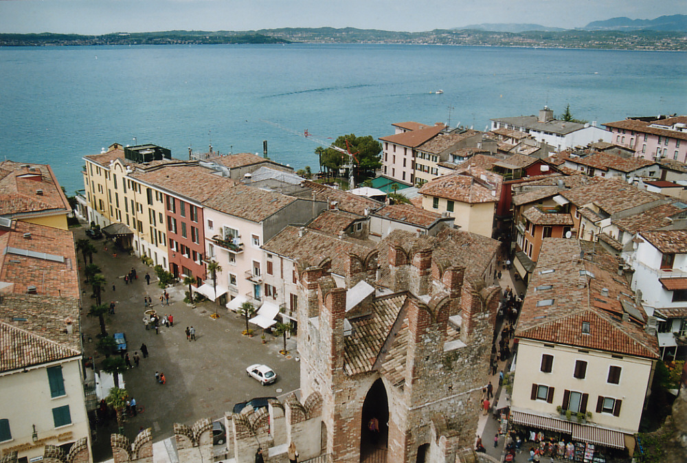 Blick auf Sirmione /Gardasee