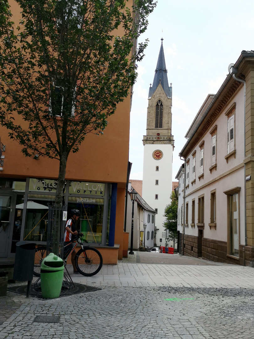 Blick auf Stiftskirche