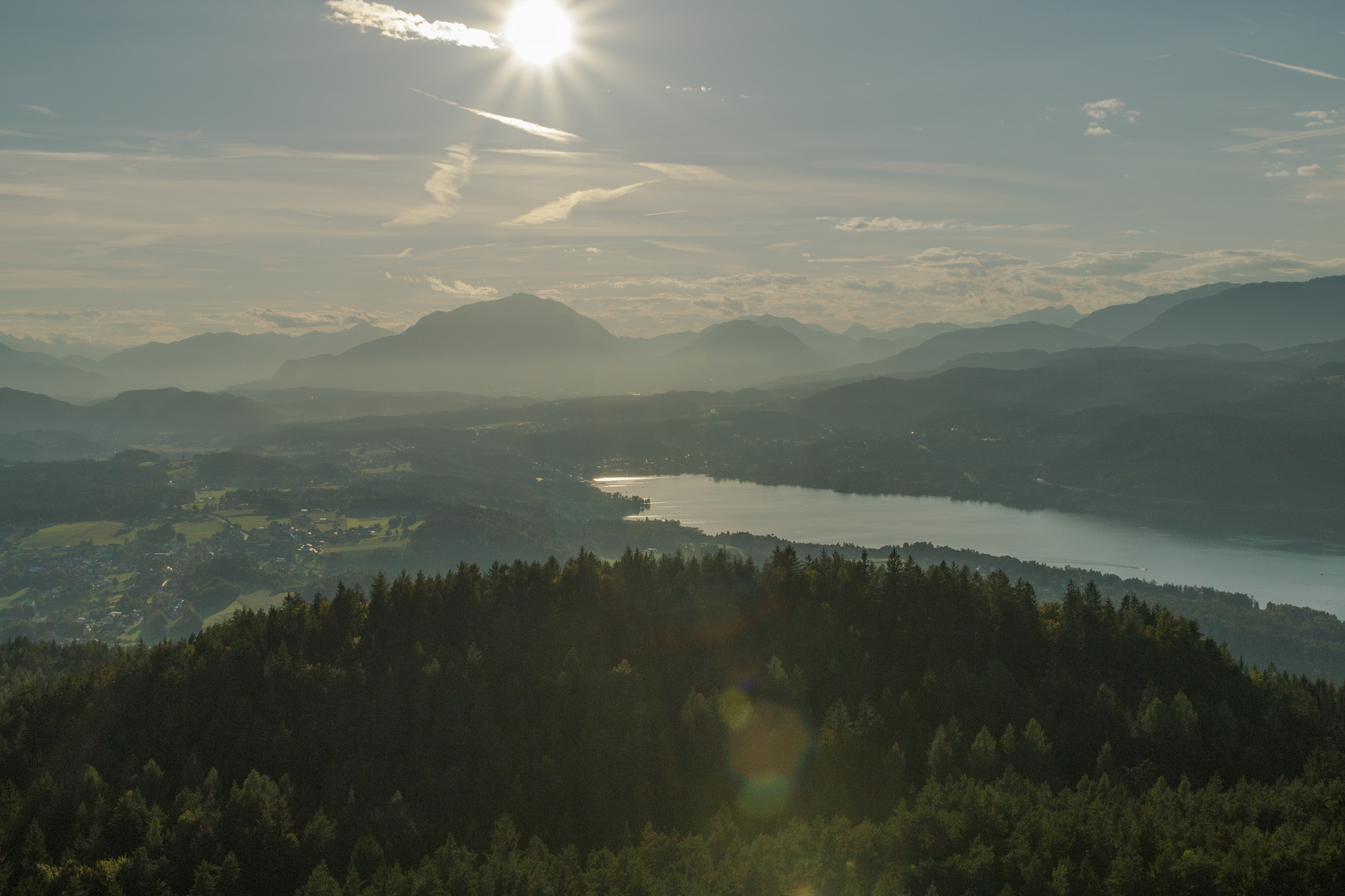 Blick auf Velden am Wörthersee