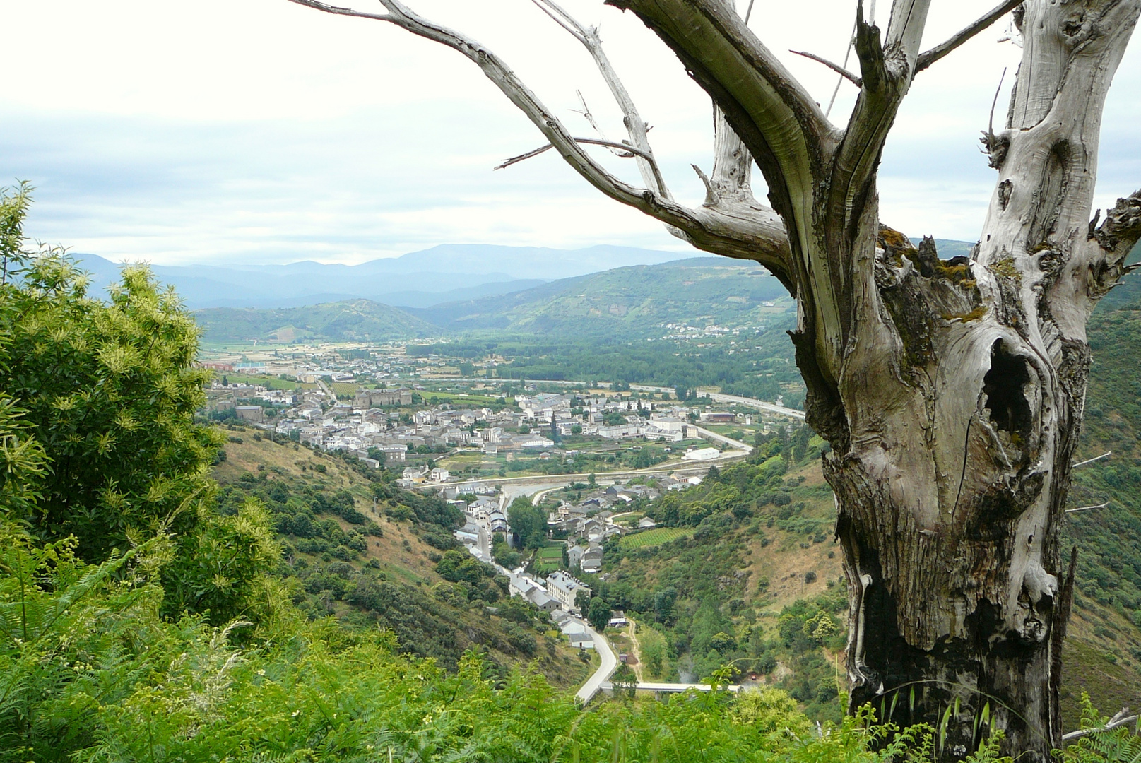 Blick auf Villafranka del Bierzo