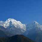 Blick auf von links Annapurna South (7219 m) und Hiun Chuli (6441 m)