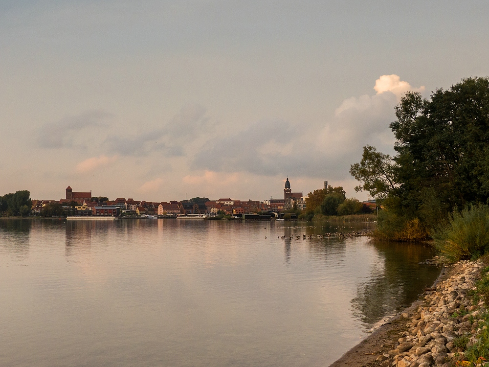 Blick auf Waren