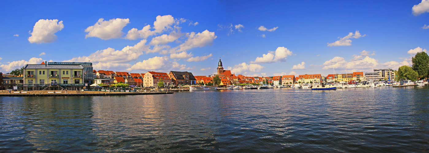 Blick auf Waren / Müritz 2