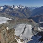 Blick aus 3883m vom KleinMatterhorn neu auf die Gipfel um Zermatt im Wallis