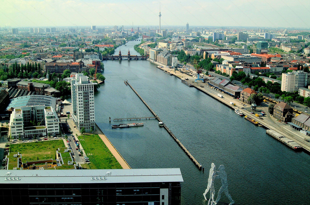 Blick aus dem Allianz Haus Richtung Mitte