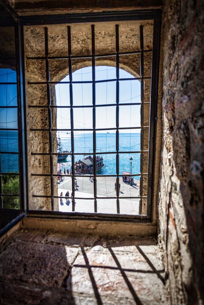 Blick aus dem Fenster Foto &amp; Bild europe, greece, north