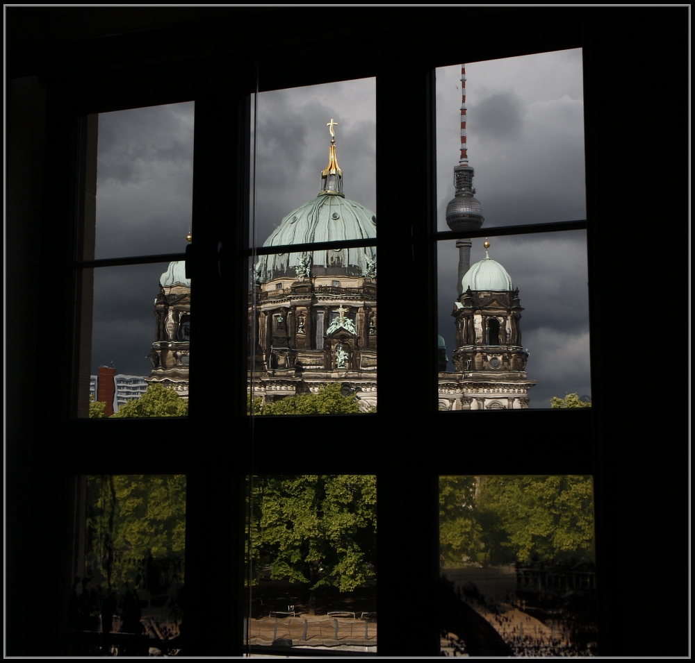 Blick aus dem Fenster . . . . Foto &amp; Bild deutschland