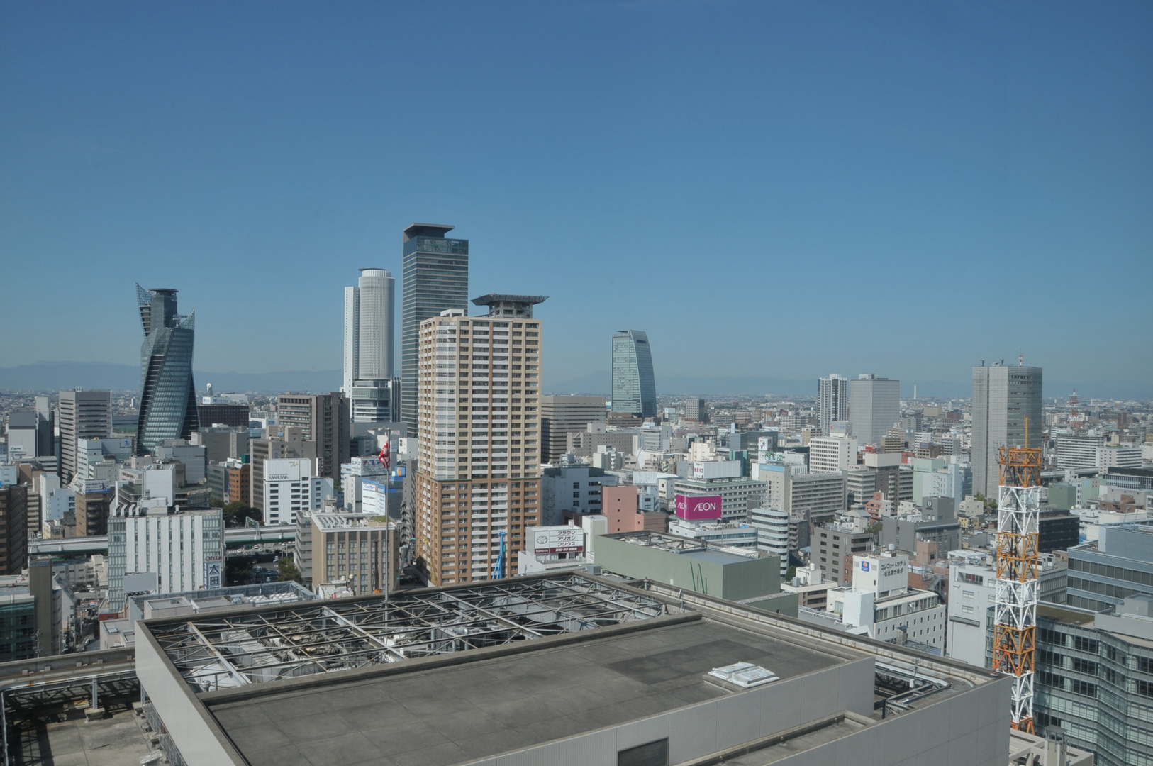 blick aus dem fenster des hilton in nagoya III.