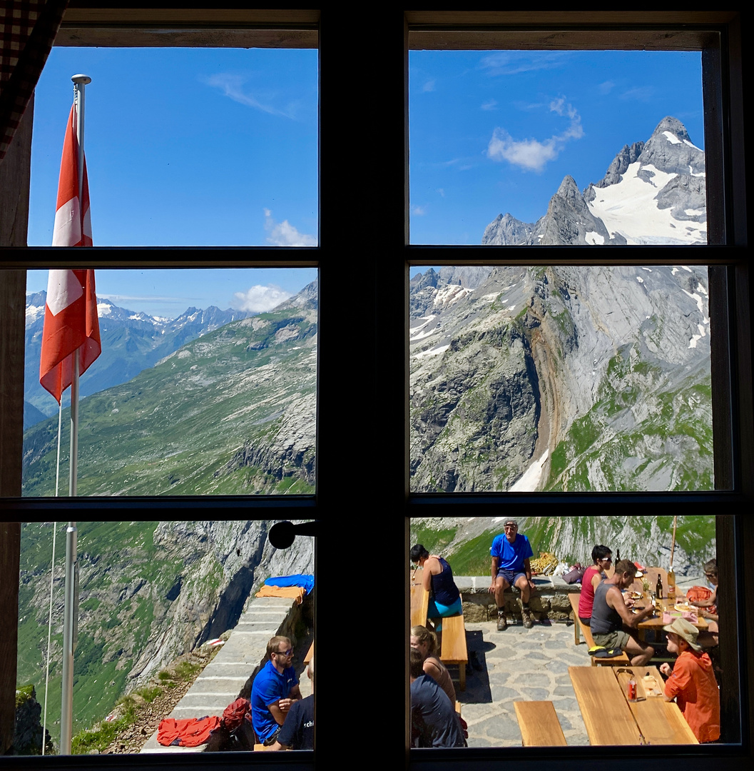 blick aus dem Fenster , Hüfihütte Foto & Bild landschaft, berge, klammen und schluchten Bilder blick aus dem Fenster , Hüfihütte Foto & Bild landschaft, berge, klammen und schluchten Bilder