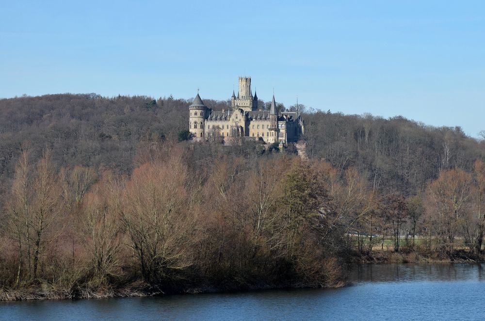 Blick aus dem Fenster Schloss Marienburg Foto & Bild