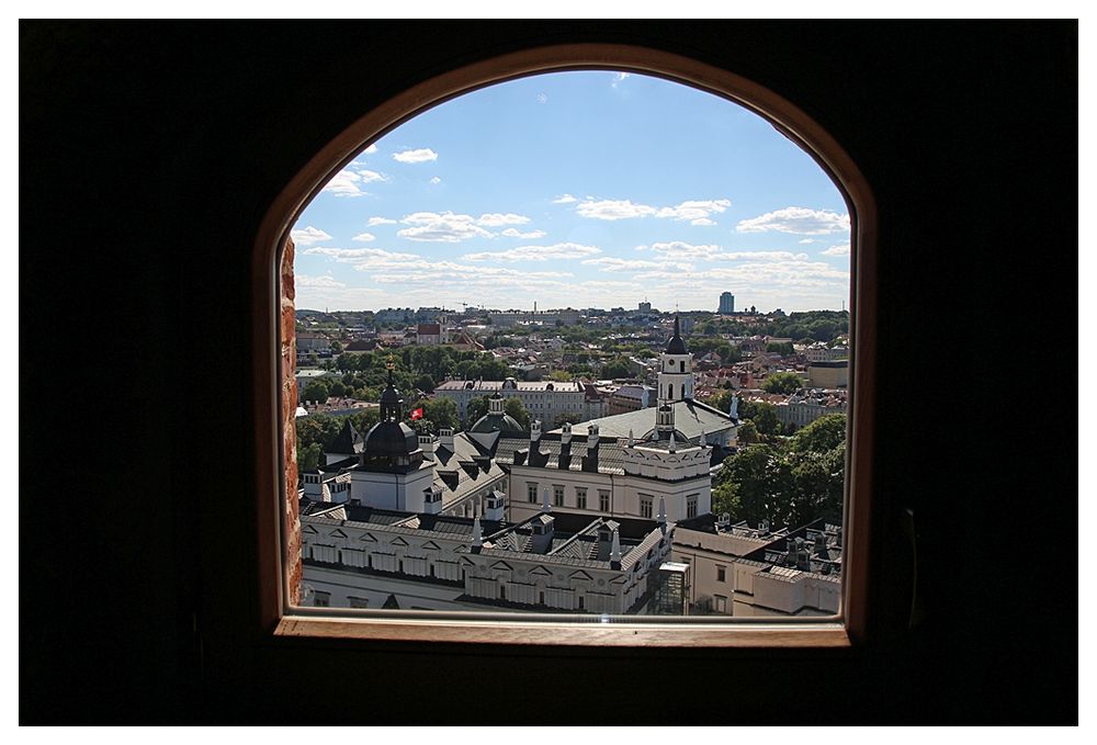 Blick aus dem Gediminas Turm auf das grossfürstliche Schloss in Vilnius