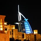 Blick aus dem Madinat Jumeira auf das Burj Al Arab