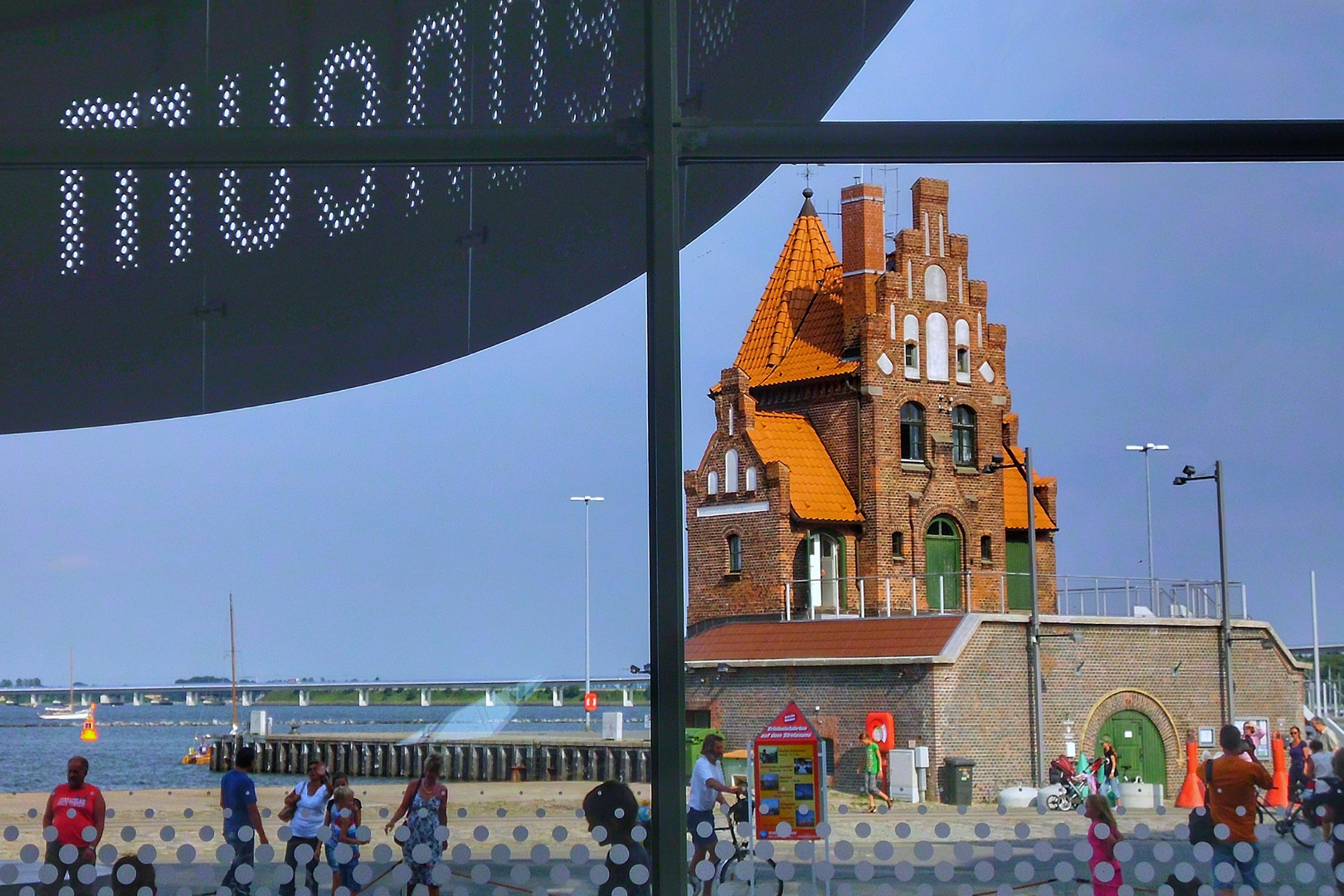 Blick aus dem Ozeaneum in Stralsund...