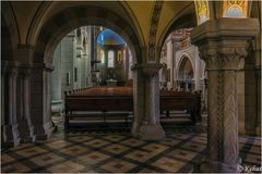 Blick aus dem Paradies Klosterkirche Hecklingen