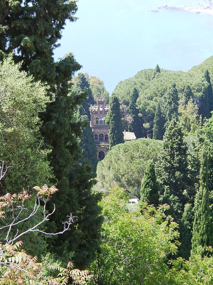 Blick aus dem Teatro Greco